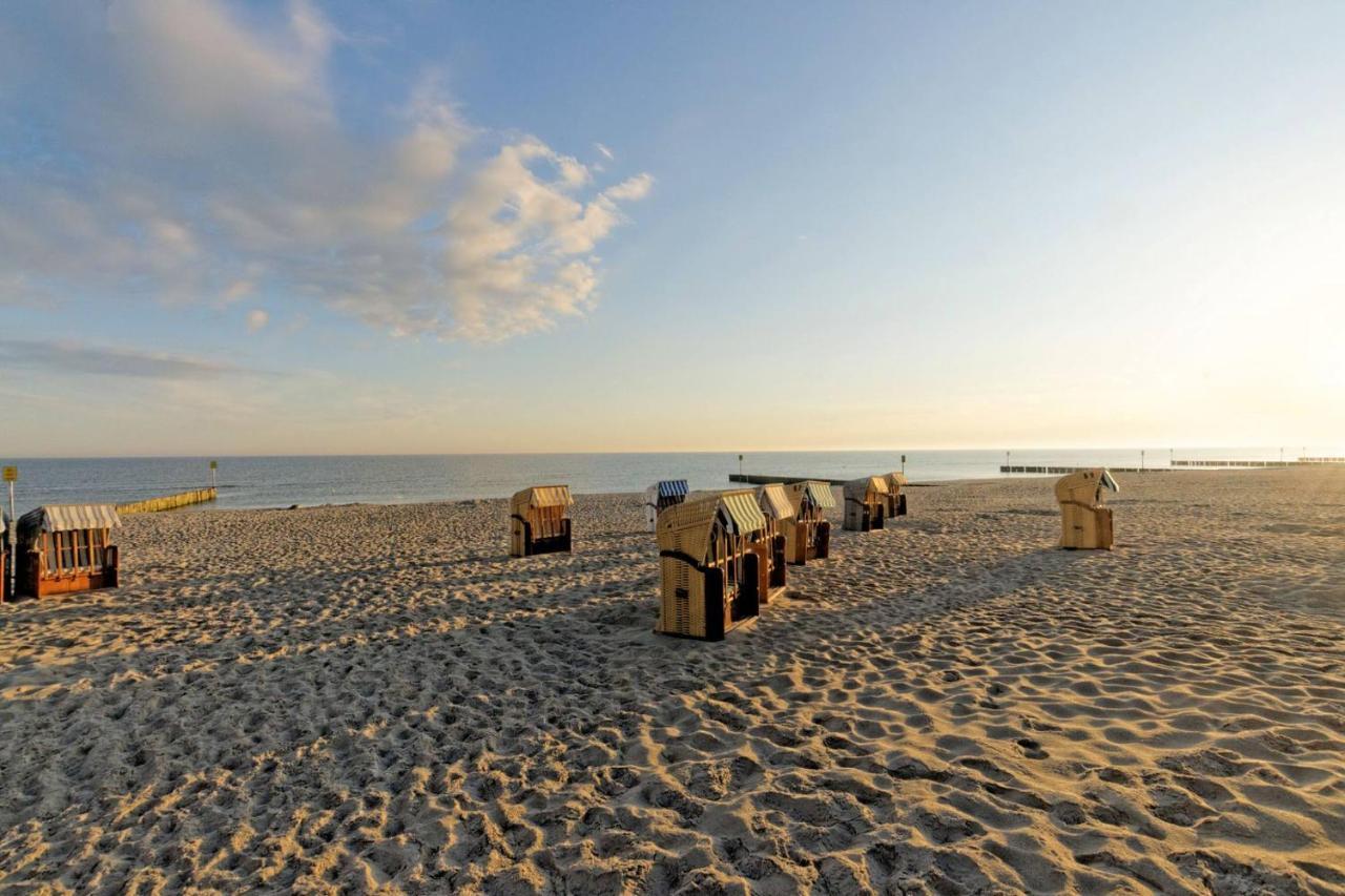 Seaside Park Kolobrzeg Apartament Prywatny Buitenkant foto